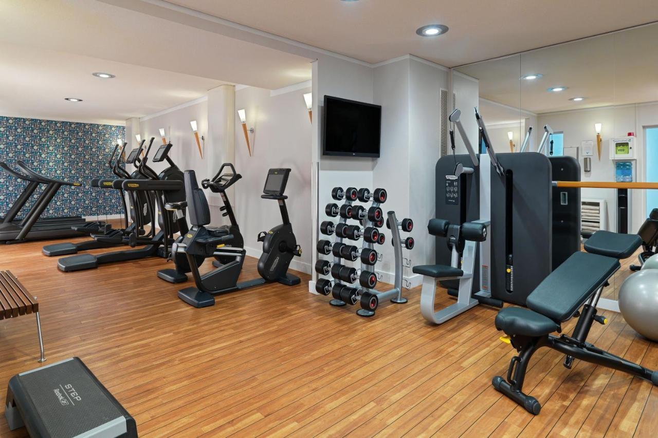 เลอ เมริเดียน ฮัมบวร์ค Hotel ฮัมบูร์ก ภายนอก รูปภาพ The gym at the hotel