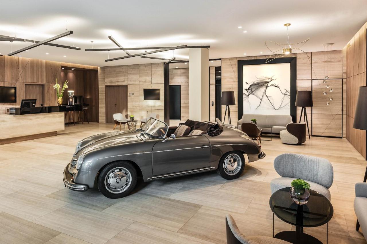 เลอ เมริเดียน ฮัมบวร์ค Hotel ฮัมบูร์ก ภายนอก รูปภาพ The lobby of the hotel