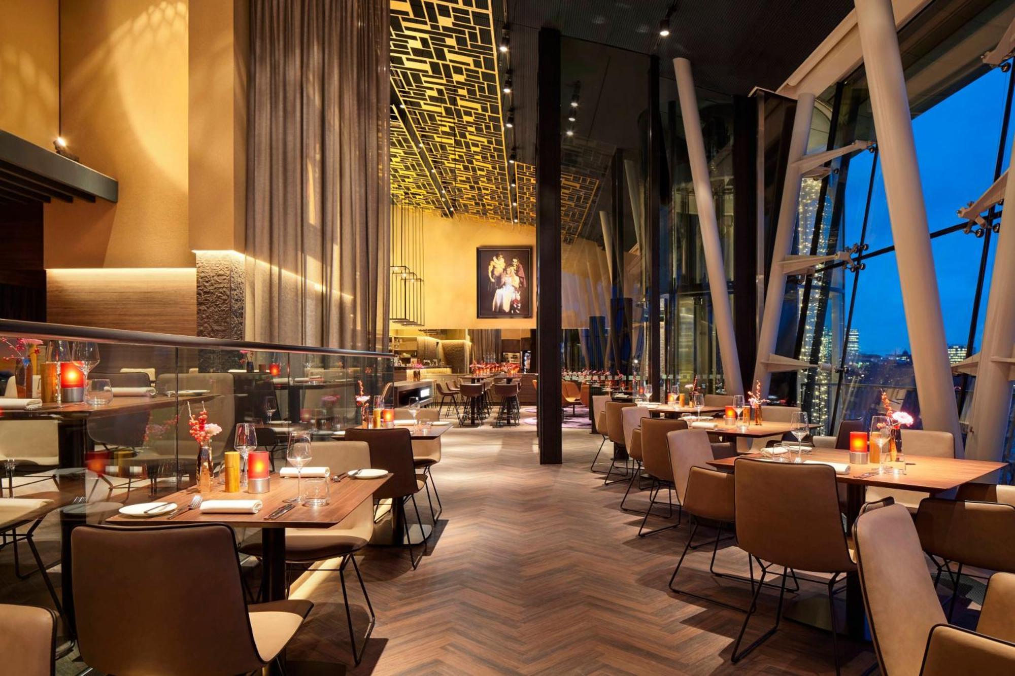 เลอ เมริเดียน ฮัมบวร์ค Hotel ฮัมบูร์ก ภายนอก รูปภาพ Restaurant 1706