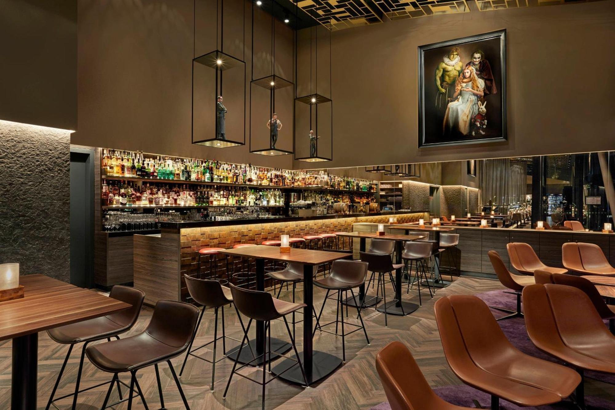 เลอ เมริเดียน ฮัมบวร์ค Hotel ฮัมบูร์ก ภายนอก รูปภาพ The bar at the London Edition
